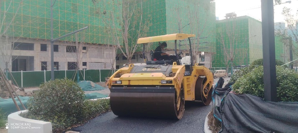 鄭州瀝青路面常見病害擁包的形成原因及處治方法