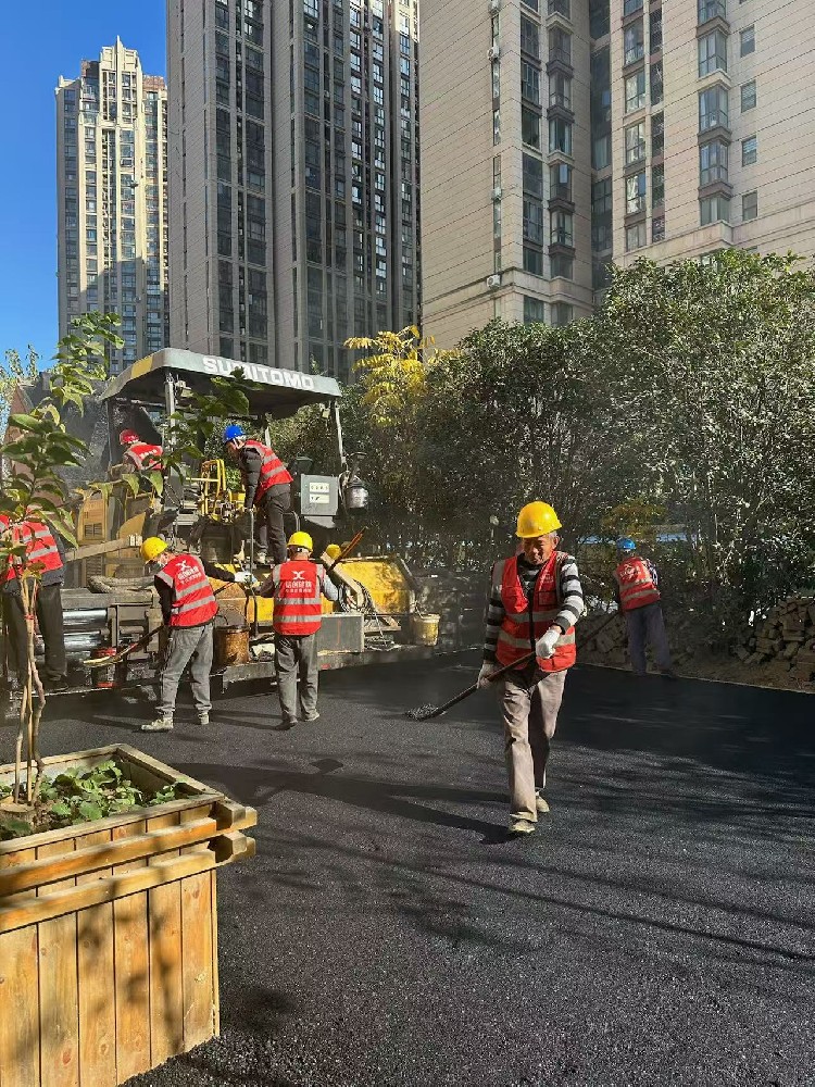 鄭州瀝青路面：開啟便捷生活的鑰匙